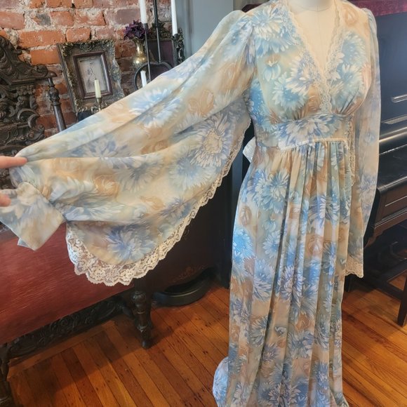 Rare Ethereal Floral Vintage Dress - Picture 5 of 8